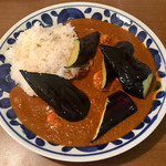 とろとろカレーmasa - 揚げなすとエビのカレー（980円）