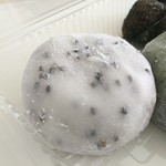 一力 - ゴマ大福／140円(以下全て税込価格)