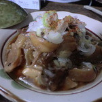 豊田屋 - 牛の旨みが凝縮された煮込み！