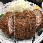 とんかつ 五郎十 - 2019/06/28
      ミンチカツ定食 850円