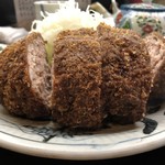 とんかつ 五郎十 - 2019/06/28
      ミンチカツ定食 850円