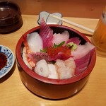 海鮮居酒屋 番屋 - 料理写真:海鮮丼