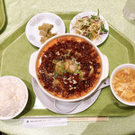 中国料理 養源郷 - 土鍋白身魚四川風味煮込ランチ 900円