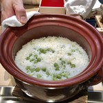 くろぎ - 土鍋のうすい豆ご飯