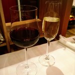 レストラン プティルッソ - （2019年3月）
      赤ワインと白ワインで乾杯( ^ ^ )/■□ヽ( ^ ^ )
