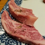 焼肉家 KAZU 神楽坂 - アントニオカルビ(2,980円)　塩