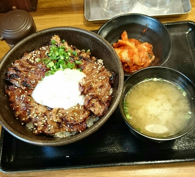 マルハのカルビ丼 北18条本店 北１８条 丼もの その他 食べログ