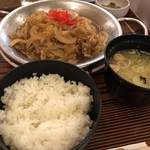 レストラン三沢空港 - 