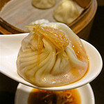 京鼎樓 - 小龍包