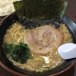 よこはま軒 - 東京とんこつラーメン（750円）