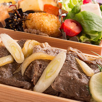 熊野牛すき焼き丼弁当