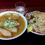 こく一番 ラーメン みどりや - 