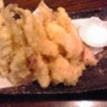 魚七鮮魚店 - 刺身の残りのげそを天ぷらに、うまいです
