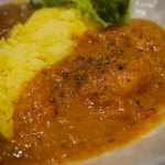 SPICY CURRY 魯珈 - 定番のチキン
