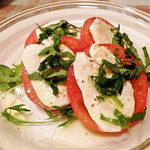 トラットリアロッソ - カプレーゼ