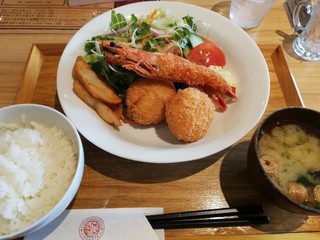 博多駅でのランチはココ 美味しくて安いおすすめ店選 食べログまとめ 博多駅でのランチはココ 美味しくて安いおすすめ店選 食べログまとめ