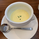 Youshoku Itaria Ryouri Puricchi - ミックス定食のスープ コーンポタージュ