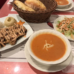 Yıldız Turkish Restaurant & Bar ユルディズ トルコレストラン - 