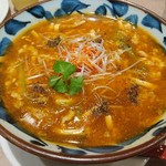 レストラン三宝 - 酸辣湯麺