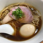 らぁ麺 はやし田 池袋店 - 味玉醤油らぁ麺(¥900)