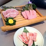 西神飯店 - 鞍下モミジとイチボ