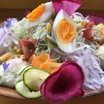 カフェアンドショップ ロータスランド - 2019/06/29
      きまぐれサラダ 450円
      おまかせセット 550円
      和パフェ 620円
      ドリンクセットアイスミルク 190円