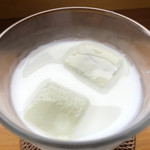 カフェアンドショップ ロータスランド - 2019/06/29
      きまぐれサラダ 450円
      おまかせセット 550円
      和パフェ 620円
      ドリンクセットアイスミルク 190円