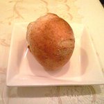レストラン ル・フィザリス - プラドジュール 1260円 の自家製ライ麦パン