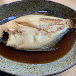 まるは食堂 - 鰈かれい煮付け