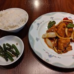 中国料理 龍鱗 - 酢豚ランチ（ごはんおかわり自由）