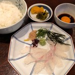 ごはんとお酒　なが坂 - 南予の鯛めし(ひゅうがめし) 880円。