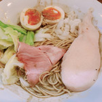 ラーメン 裏健やか - 
