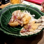 炭焼き初代 はぜる - 川辺鶏の鶏刺し