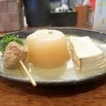 大八 - とりだんご、大根、焼き豆腐