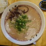 くいよい軒 - ラーメン500円