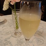 レストラン鯛萬 - ノンアルコールシャンパン