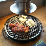 新家 - 排煙フード付きコンロで安心