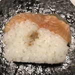 ひさご寿し - びわますの押し寿し