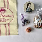 Confiserie de Vienne - 丸いチョコレートは、おまけ