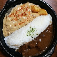 Russian Restaurant ROGOVSKI 銀座 - 綺麗なコントラスト