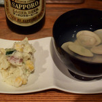 Ajiwai Sakaba - お通し→ポテサラ、蛤汁