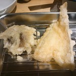 Tempura Sakaba Agaru Shouten - 椎茸 100円、キス  160円