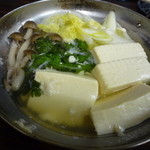 鳥嶋屋 - 野菜たっぷり湯豆腐　５５０円
