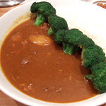 カレー屋えすと - えすとカレー(600円)+ブロッコリー(150円)