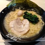 横浜家系ラーメン 一蓮家 - 