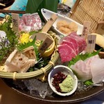 個室・炉端料理 かこいや - 