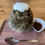 つばめ氷菓店 - ほうじ茶みるくあずき