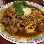 大衆中遊華食堂 八戒 - 2種あいがけカリィ（￥1300）