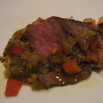 トラットリア・アルベロ - セコンドピアット／和牛ロースのステーキ、野菜の煮込みソース