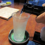 厳遊庭 - 雨後の月で乾杯